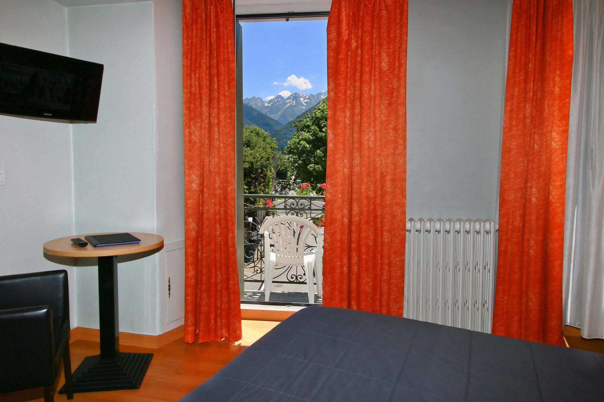 Hotel Panoramic Bagneres-de-Luchon Экстерьер фото